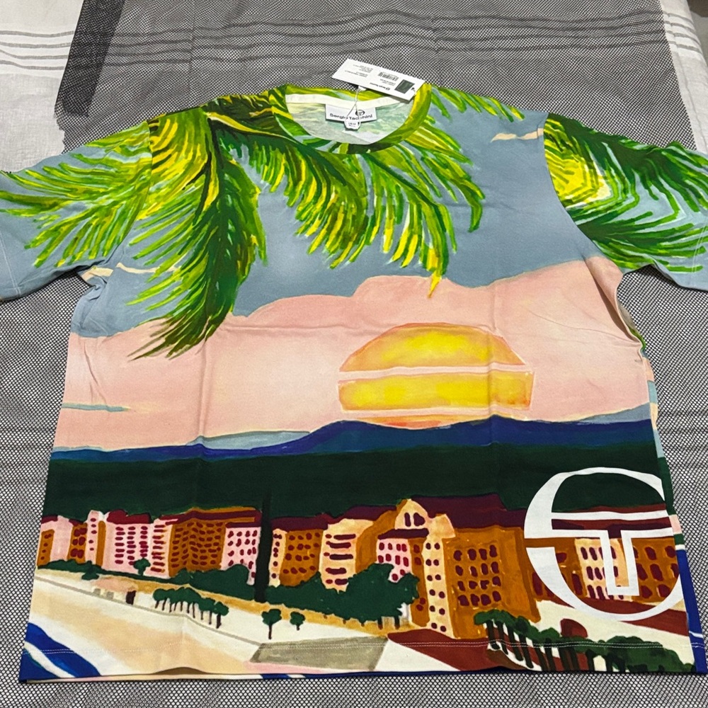 Sergio Graphic T-Shirt with Sunset Design